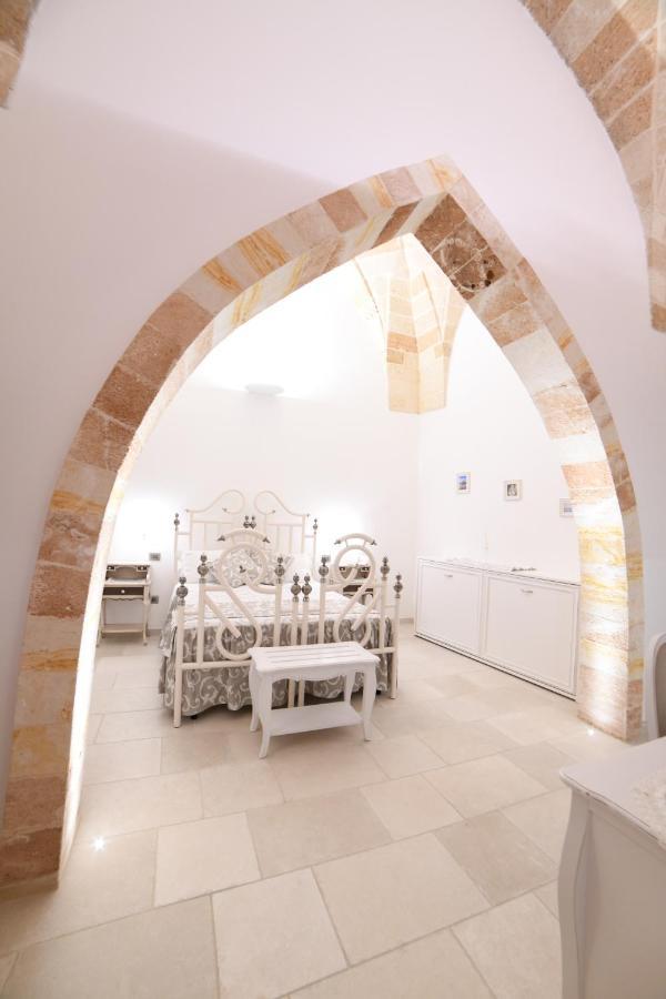 צ'לינו סאן מרקו Plazacarrisi Hotel & Spa מראה חיצוני תמונה