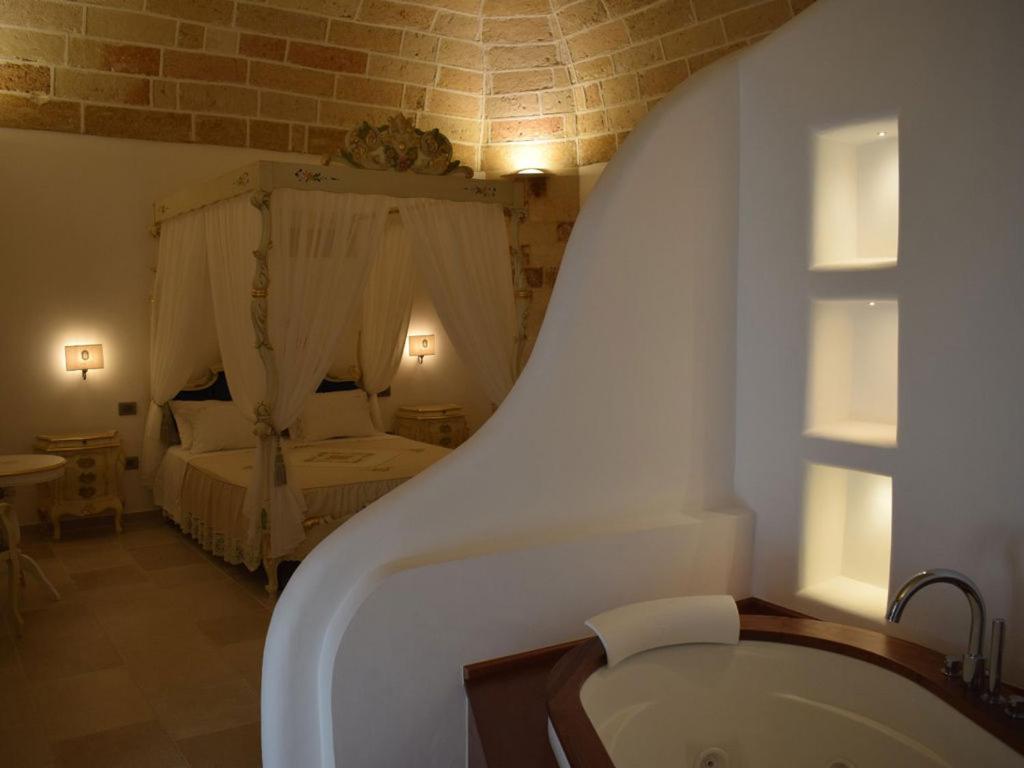 צ'לינו סאן מרקו Plazacarrisi Hotel & Spa מראה חיצוני תמונה